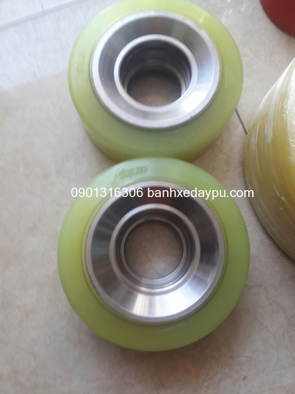 Xe nâng điện DOOSAN BR13S-7 bánh cân Bằng 165x60 mm