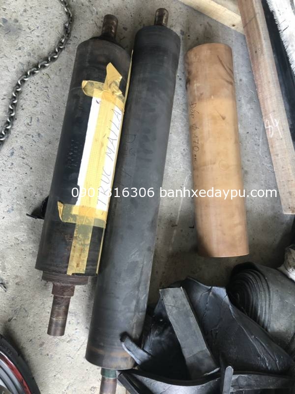 Gia công trục cao su mài trục cao su cho máy quấn nilon Gia công trục cao su mài trục cao su cho máy quấn nilon