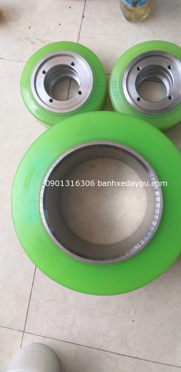 Xe nâng điện DOOSAN BR13S-7 bánh cân Bằng 165x60 mm