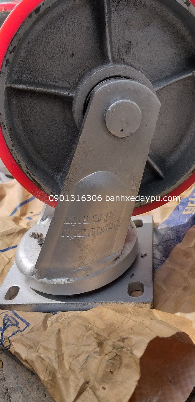 Bánh xe đẩy 250x70 pu gang càng 10mm